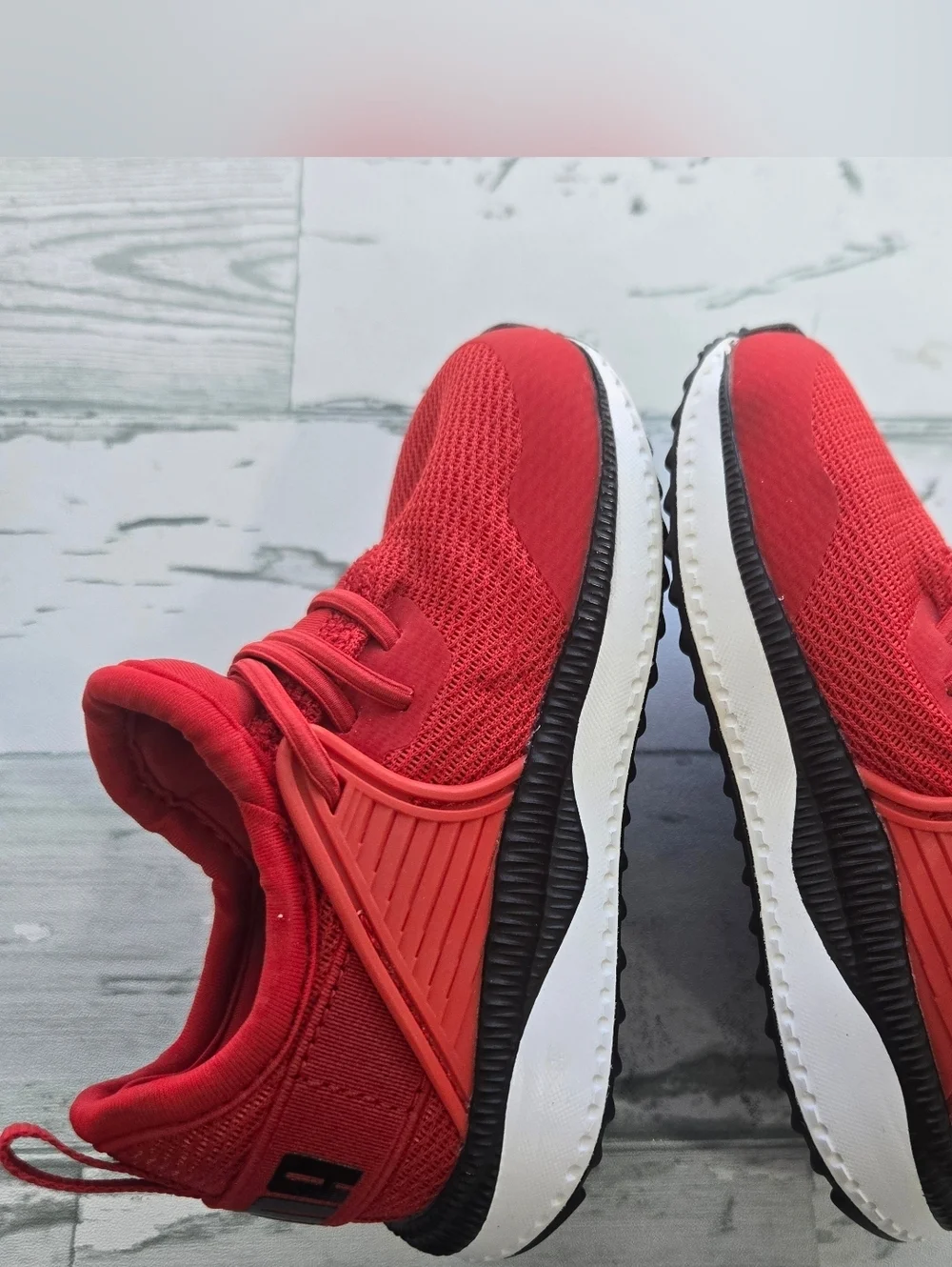 Puma vibrant red